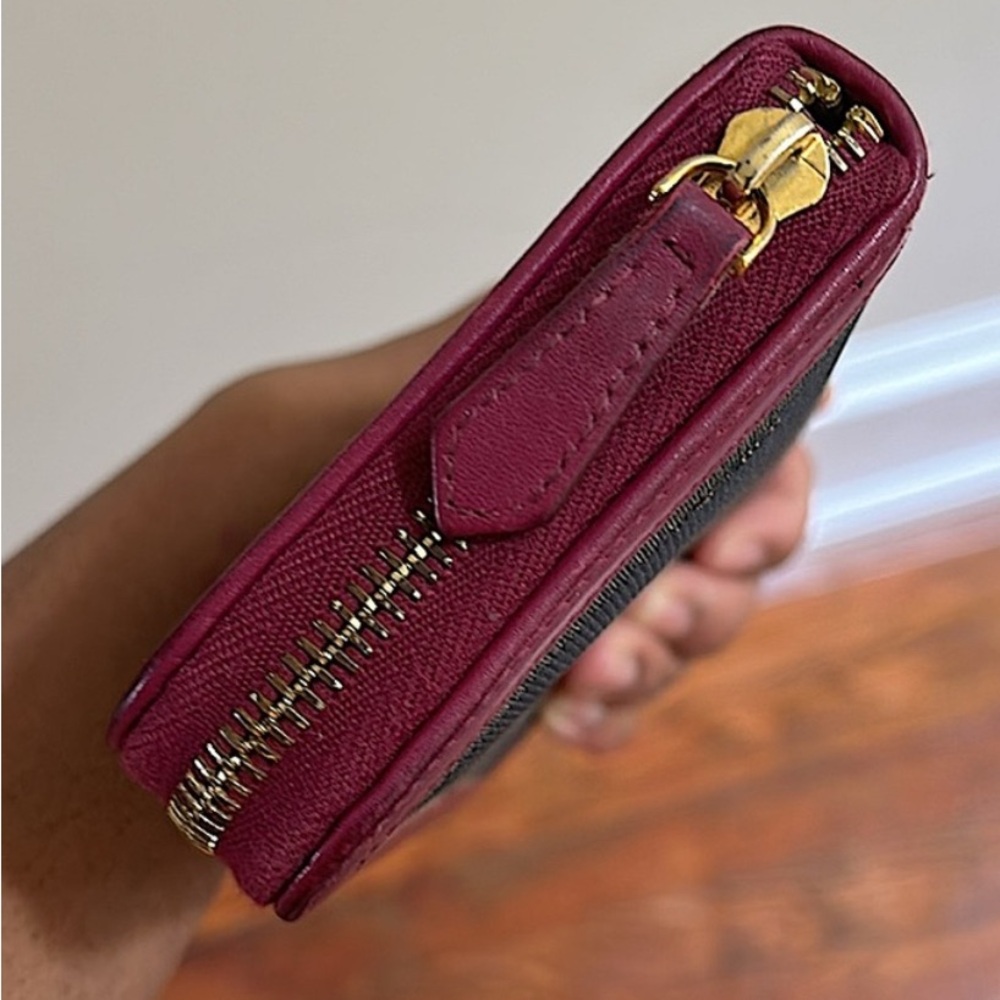 ✨ Fendi Pequin Long Zip Around Wallet Fuchsia Leather Trim - Picture 5 of 9